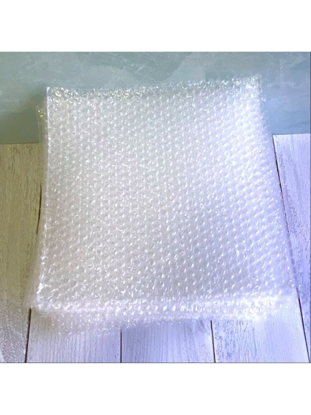 35 12X12 Sheets of Bubble Wrap PRICE IS FIRM - Picture 3 of 3